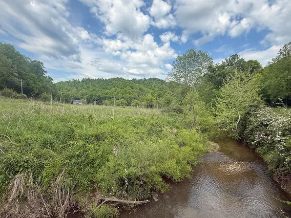 9999 County Road 1512, Barbourville, KY 40906