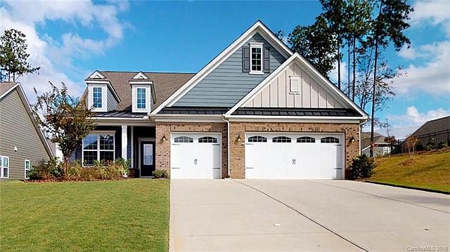 1st image of 617 Moses Dr