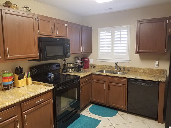 2nd image of 8290 Covewood Ln