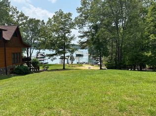 108 Lake Cove Cir, Morganton, GA 30560