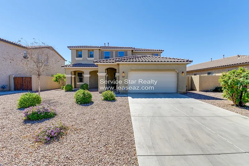 3413 E Zion Way
