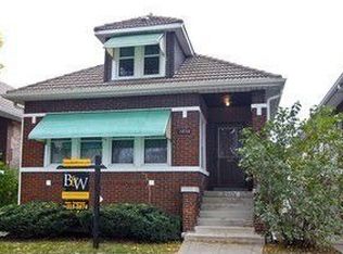 5050 W Byron St, Chicago, IL 60641