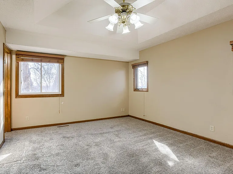 5019 N 126th Ave — Photo 13