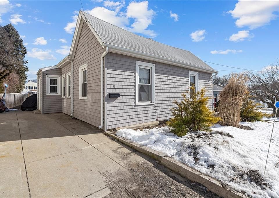 1st image of 18 Elena St