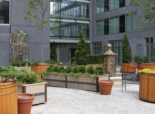34 Desbrosses St APT 1018, New York, NY 10013