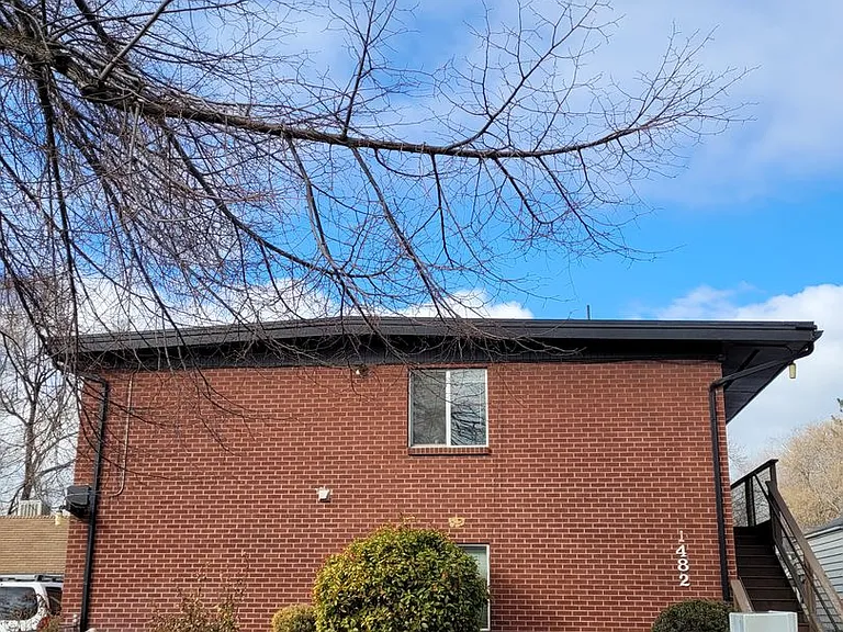 Must See Updated Units — Photo 6