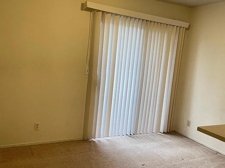 336 S Willard Ave — Photo 8