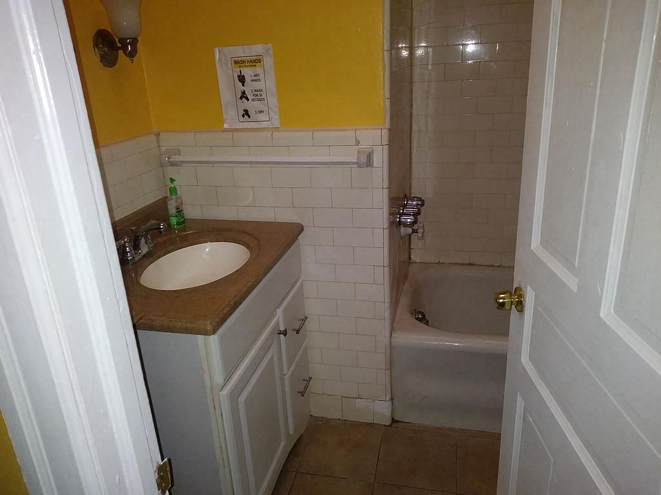 2nd image of 6700 Torresdale Ave