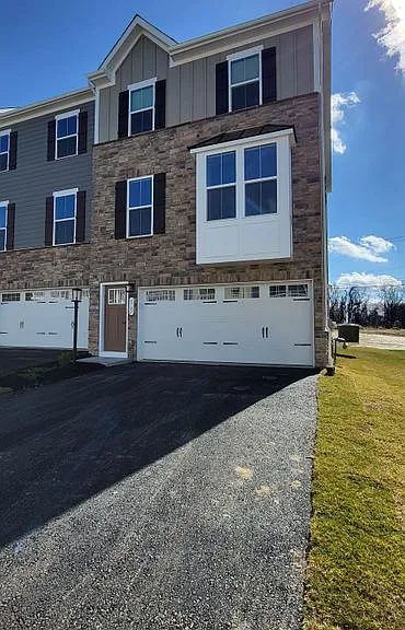 6700 Sycamore Way — Photo 28