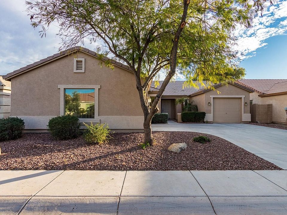 1st image of 43297 W Oster Dr