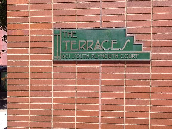 2nd image of 801 S Plymouth Ct APT 1005