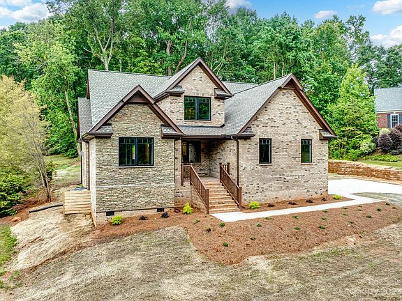 2nd image of 135 Woodhill Dr