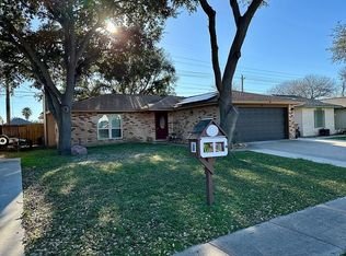 6725 Meadowbreeze Pkwy, Corpus Christi, TX 78414