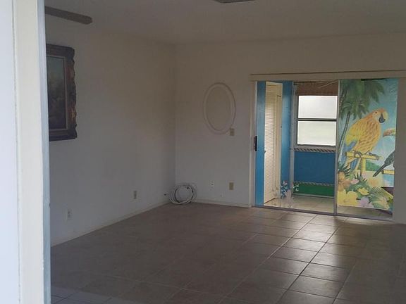 2nd image of 2567 Emory Dr W #F