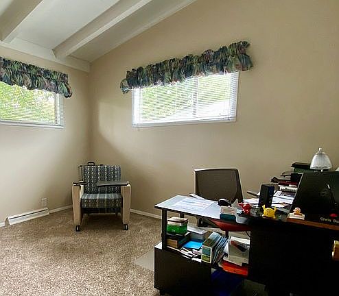5th image of 4060 Northgate Dr NE