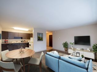 333 Stradbrook Ave, Winnipeg, MB R3L 0J5