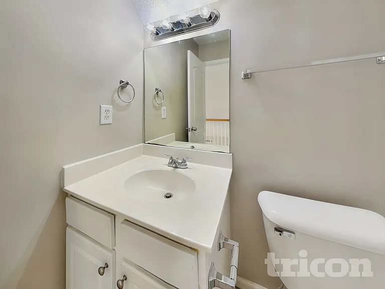 130 Kyle Way — Photo 19