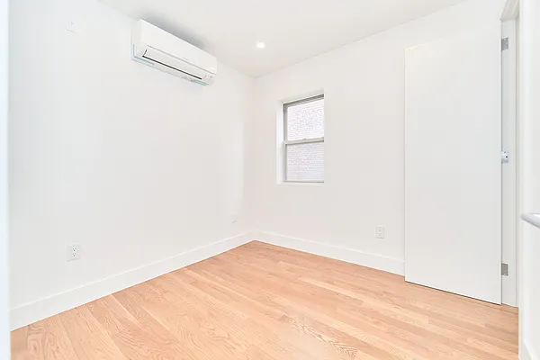 Rented by Living New York | media 14