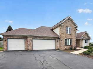 11868 Cardinal Ln, Caledonia, IL 61011