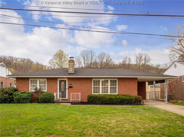 2537 Mountain View Dr, Saint Albans, WV 25177