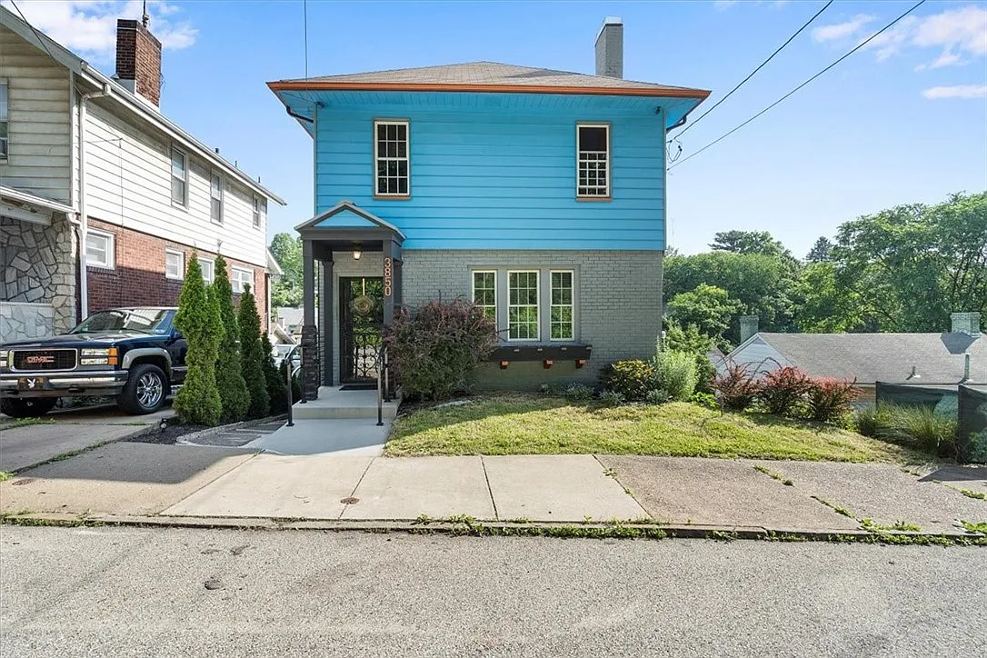 3850 East St photo 1