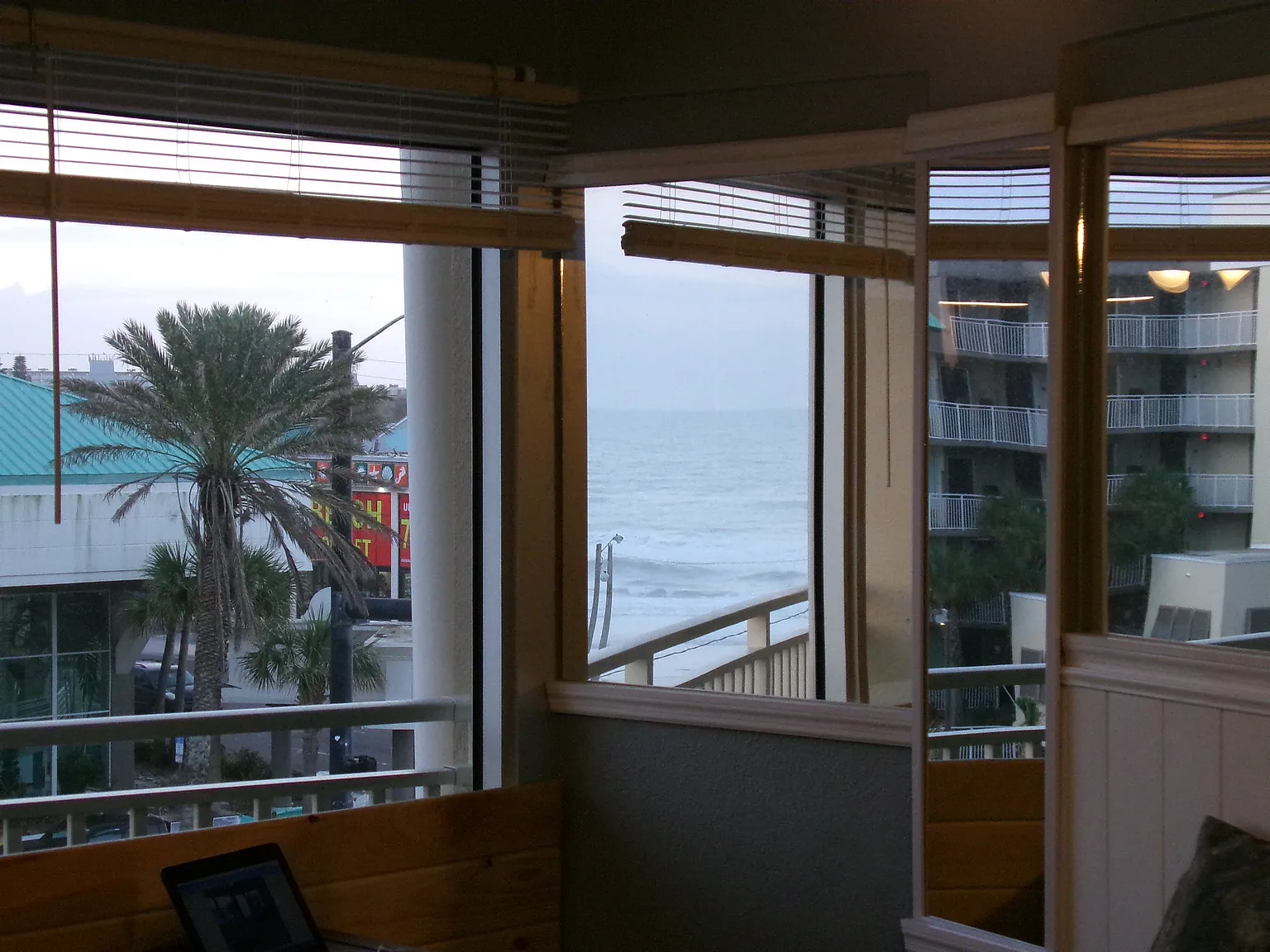 Studio, 344 sqft, $1,000 — Photo 2