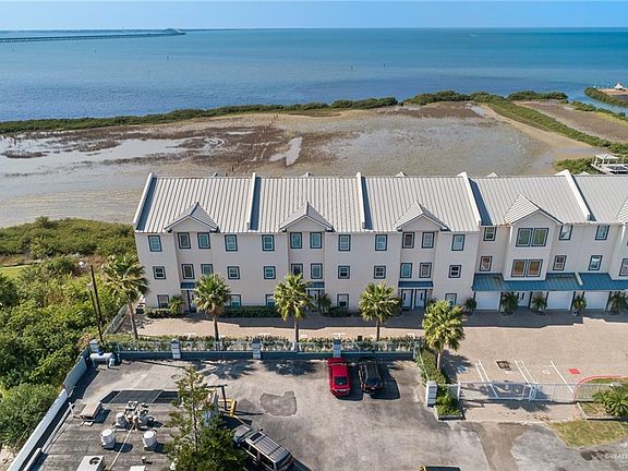 2nd image of 100 W Harbor #6-1