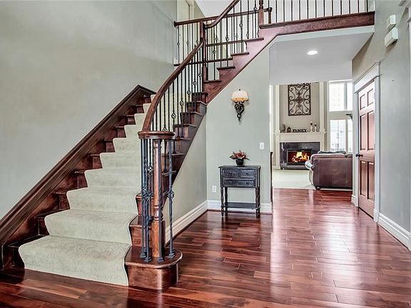 5th image of 5673 Glenbrook Ct