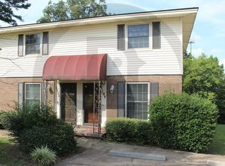 1111 W Scenic Dr, North Little Rock, AR 72118