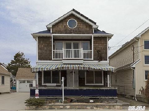 2nd image of 62 Coronado St