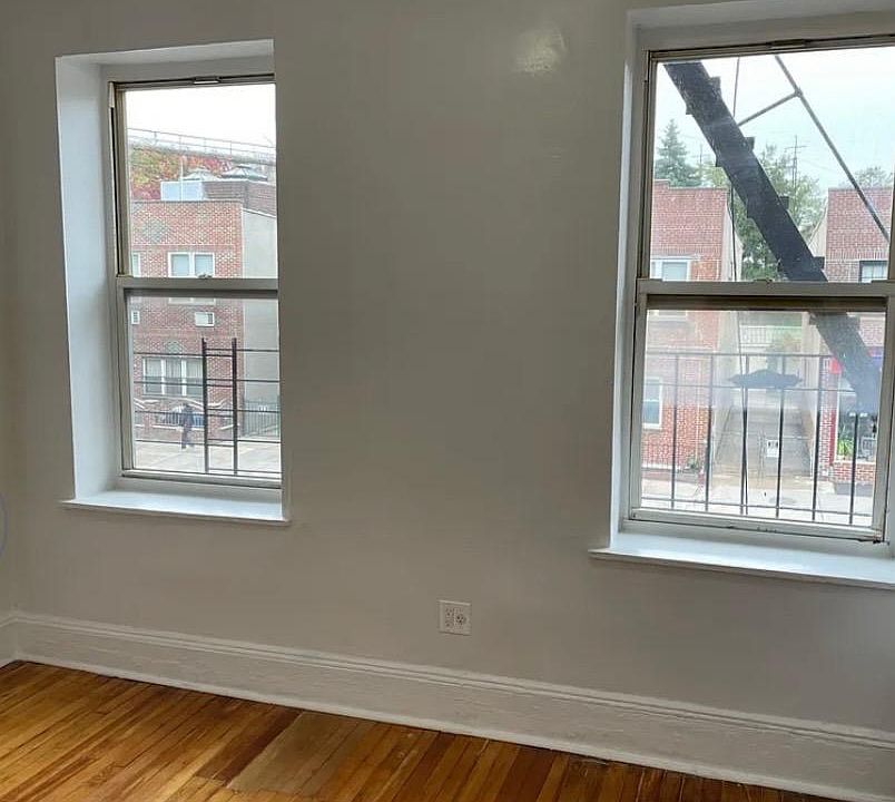 2nd image of 9015 169th St #2C