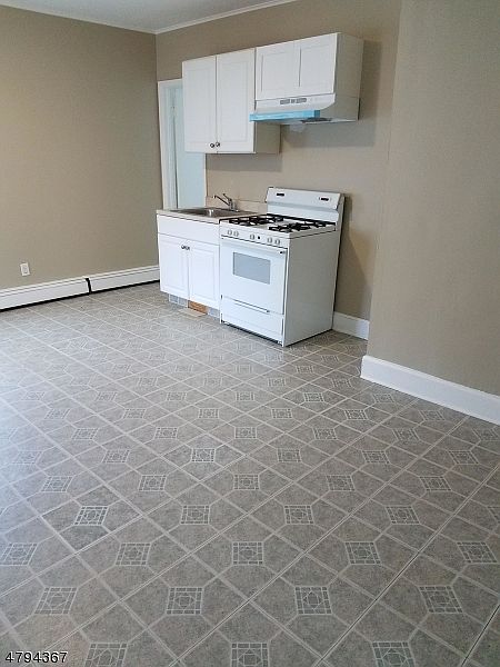 2nd image of 466 2nd Ave