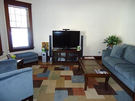 Living from entry/foyer