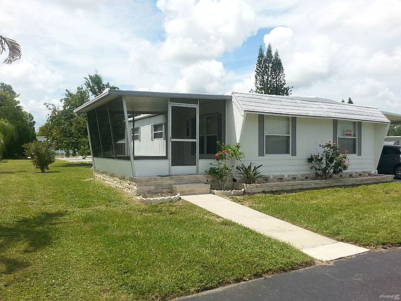 Large screened lanai