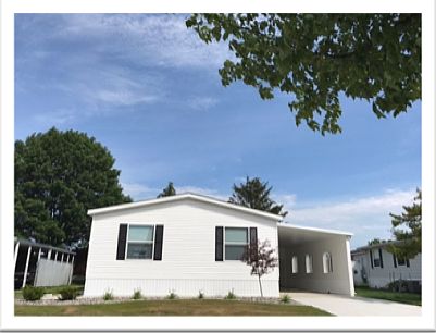 2nd image of 4773 Longmeadow Blvd W