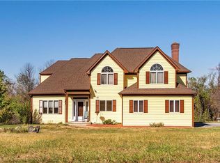 15 Almond Tree Ln, Warwick, NY
