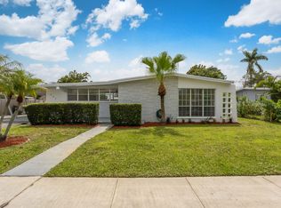 337 Pinehurst Rd, Palm Springs, FL 33461