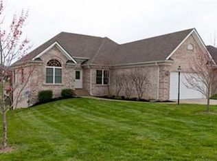 3105 Heritage Heights Way, Jeffersonville, IN 47130