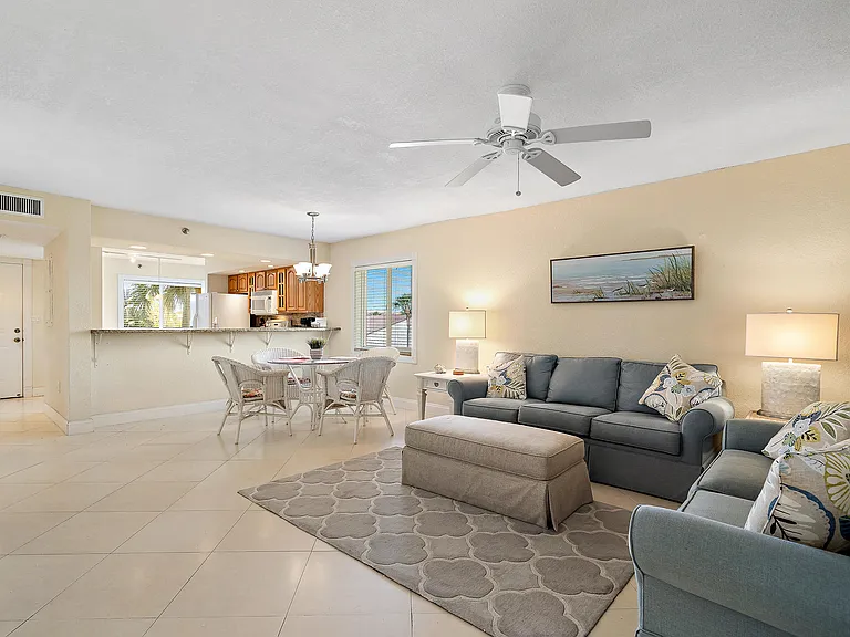 275 Palm Ave #C201 — Photo 14