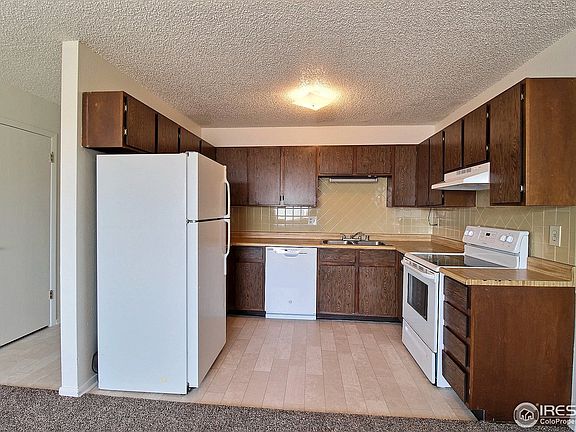 4th image of 2831 W 28th St APT 33