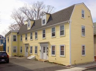 4 Bentley St #2, Salem, MA 01970