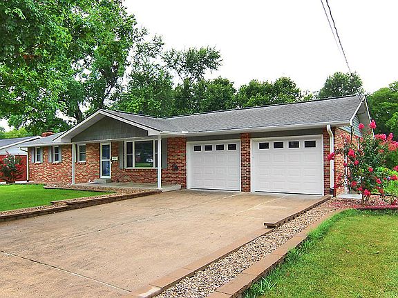 5th image of 317 Connie Dr
