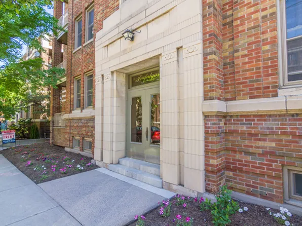 335 Metcalfe St #15, Ottawa, ON K2P 1S5