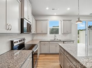633 Cassidy Ct, Clover, SC 29710