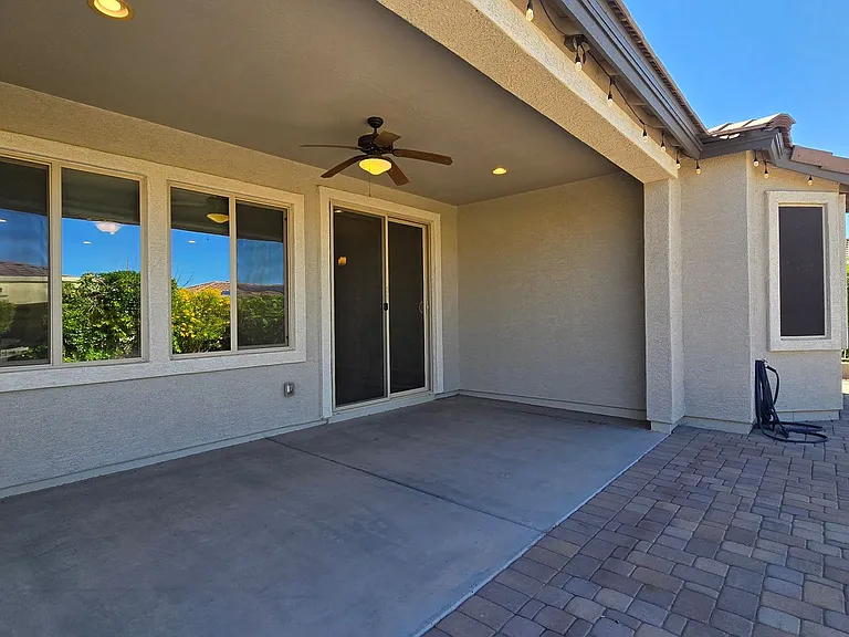 17520 W Fairview St — Photo 25
