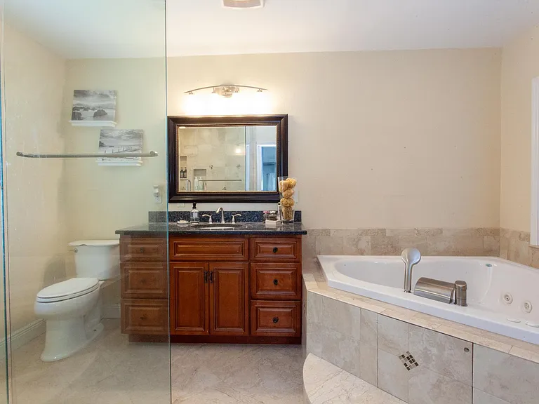 3700 Coquina Key Dr SE — Photo 16