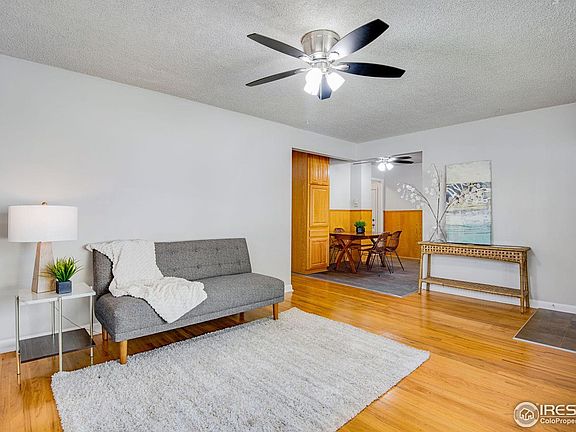 4th image of 460 E 111th Pl