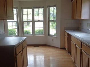 3943 Grand Bend Dr, Groveport, OH 43125