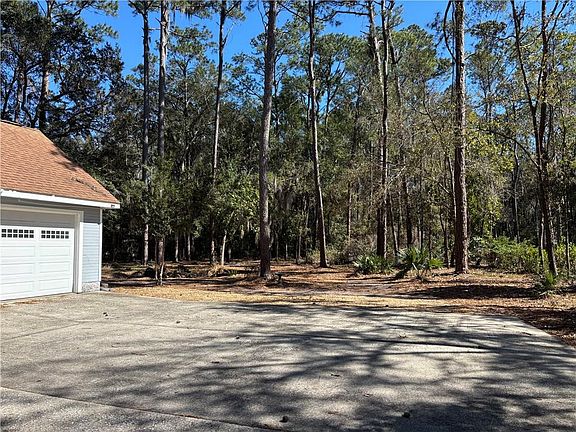 4th image of 140 Butler Lake Dr