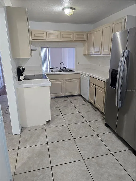 Building Photo - 2549 Cedar Cypress Ct